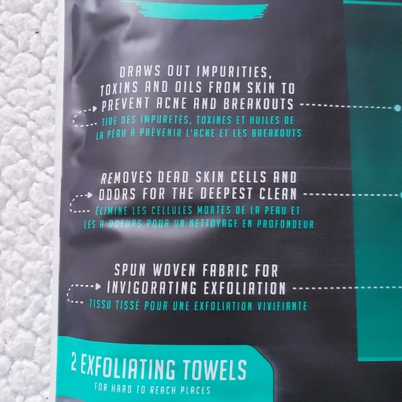 Man Made Black and Green Exfoliating Towels. NWT. - Picture 4 of 4